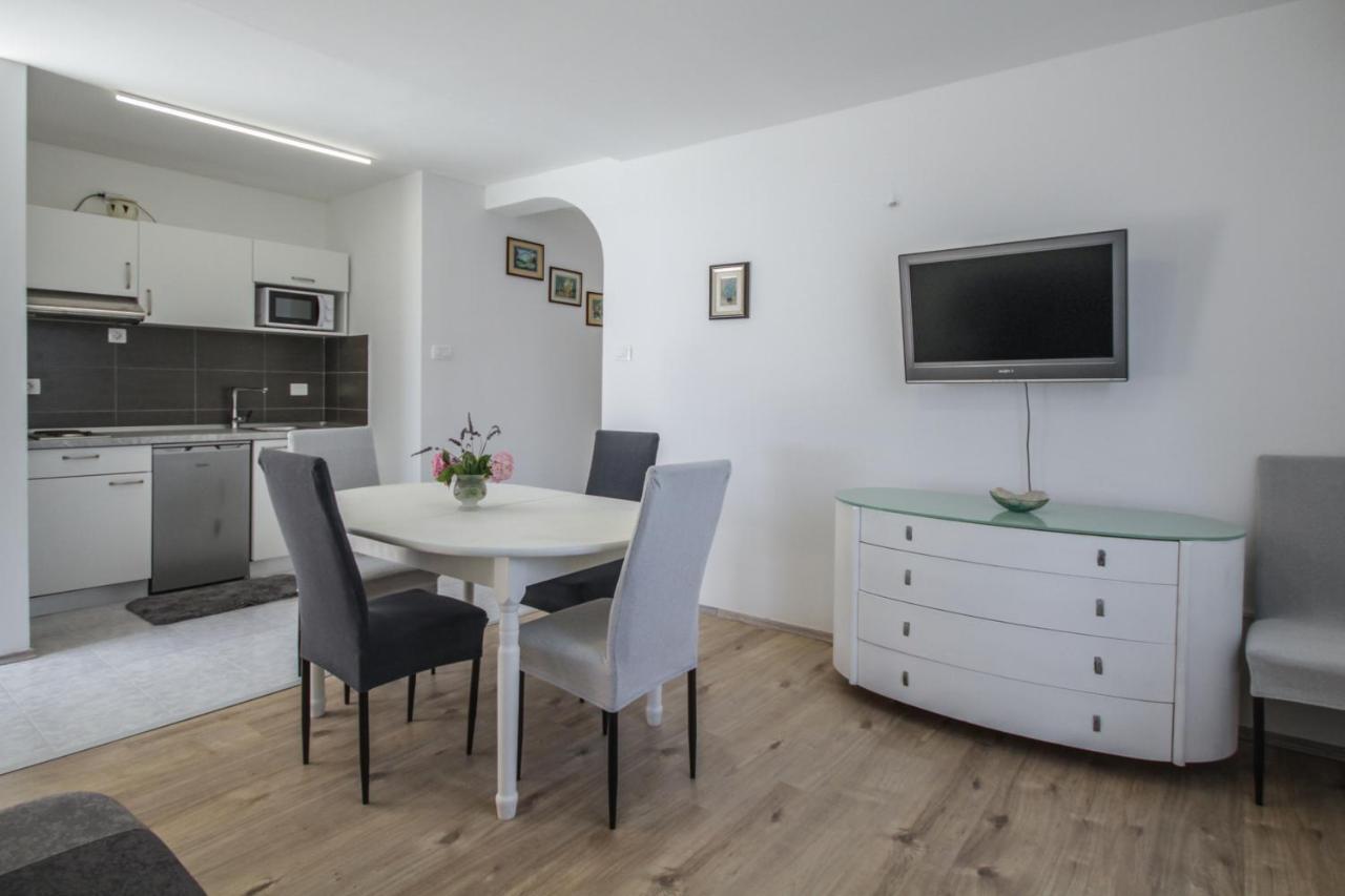 Apartment Tosca With Parking Rovinj Zewnętrze zdjęcie