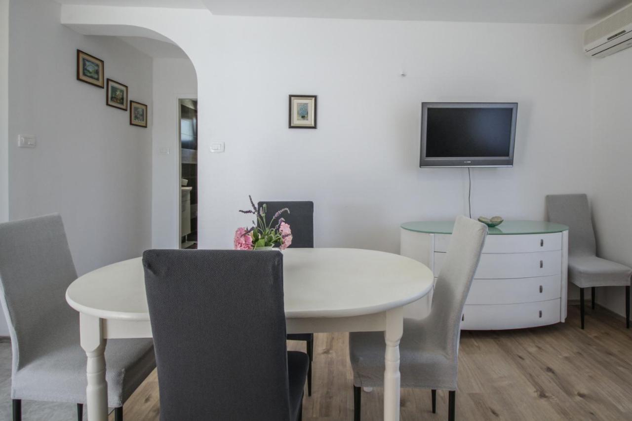 Apartment Tosca With Parking Rovinj Zewnętrze zdjęcie